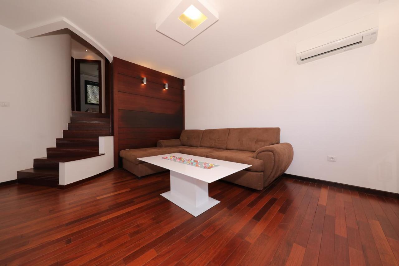 Villa Peric 塞利讷 外观 照片